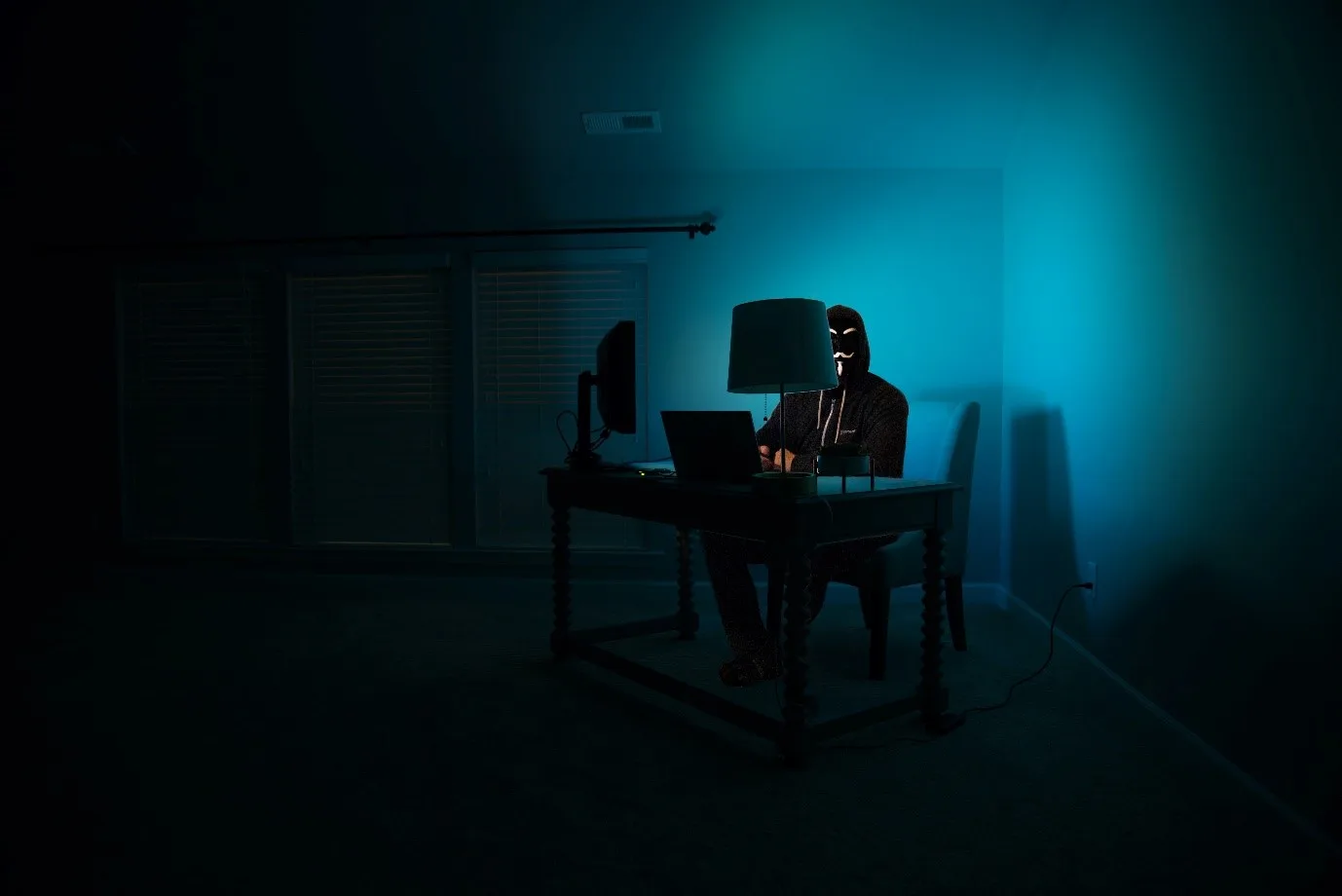 ما هو Deep Web و Dark Web؟